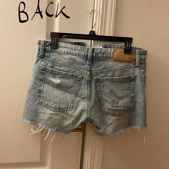 H&M 90s boyfriend shorts low waist Size 2 - Picture 3 of 4